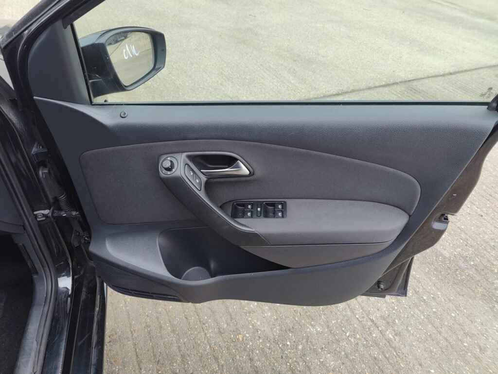 2013 VOLKSWAGEN POLO 1.2 60 Match Edition 5dr