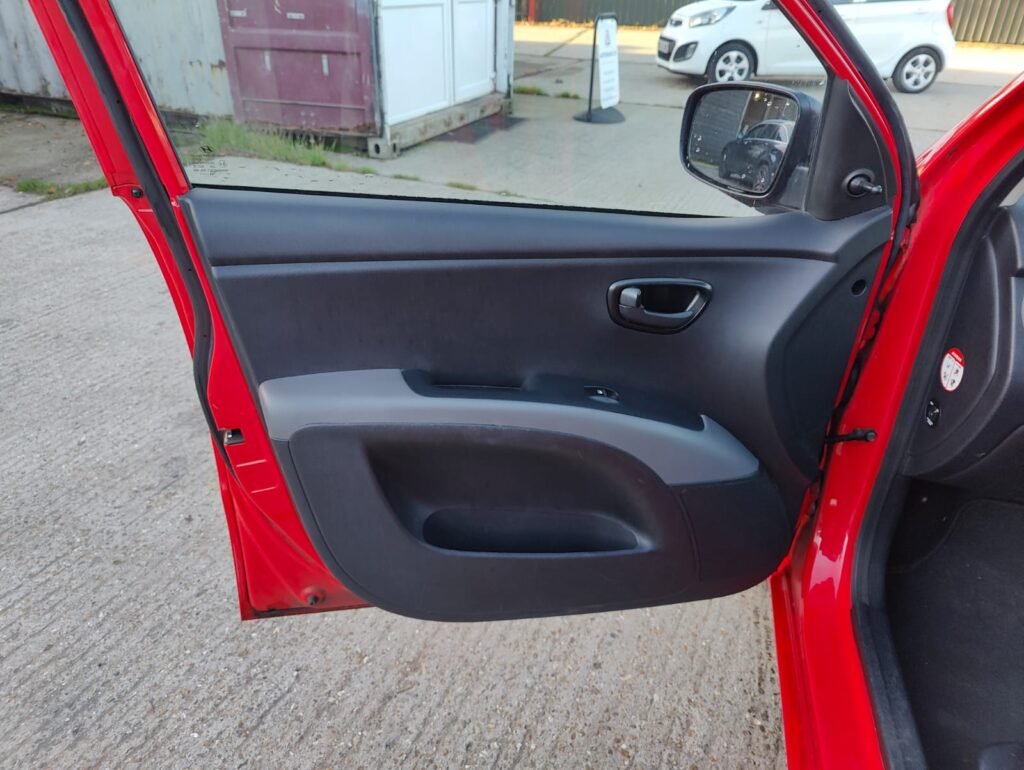 2011 HYUNDAI I10 1.2 Classic 5dr