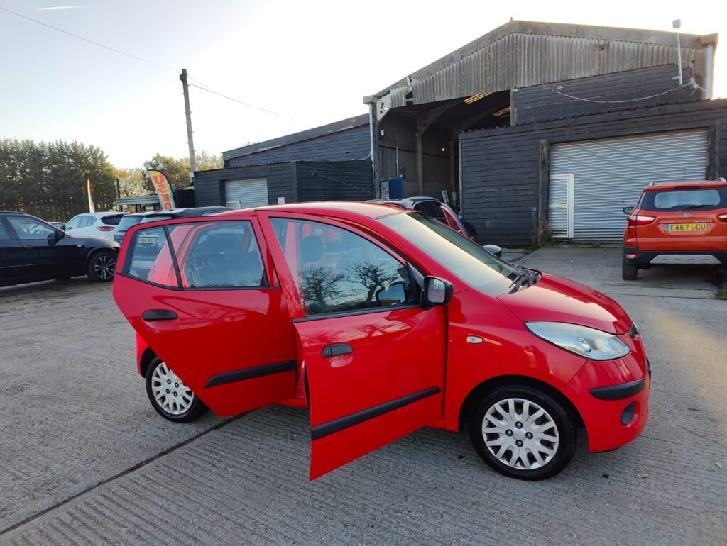 2011 HYUNDAI I10 1.2 Classic 5dr