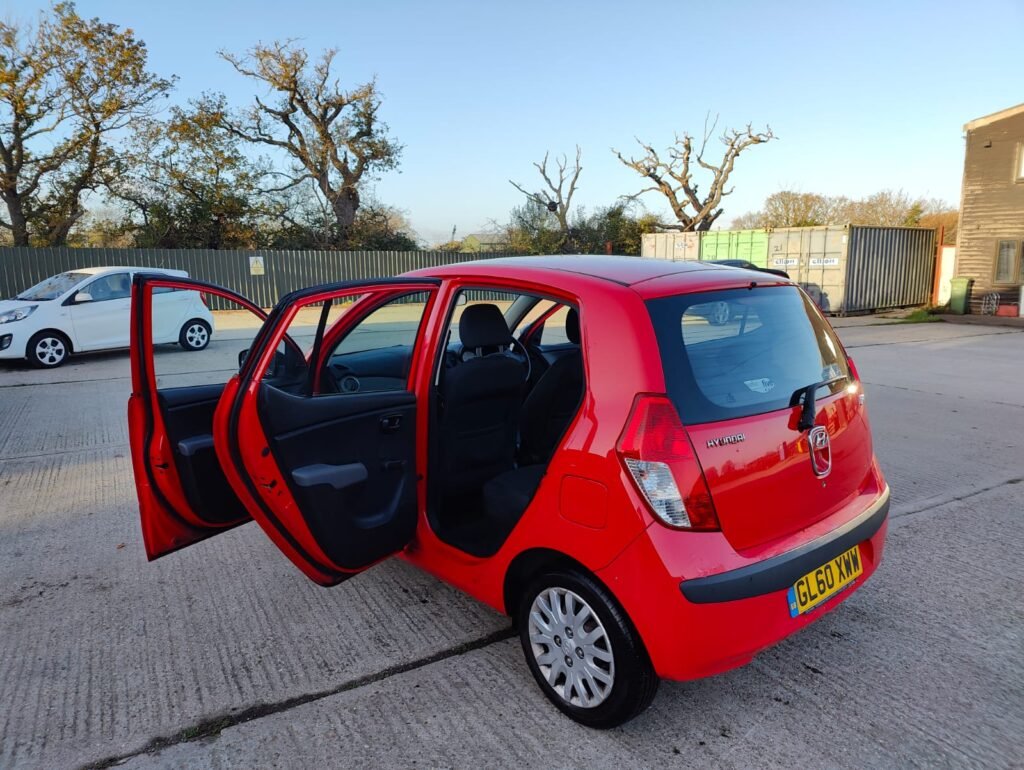 2011 HYUNDAI I10 1.2 Classic 5dr