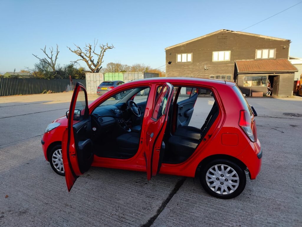 2011 HYUNDAI I10 1.2 Classic 5dr