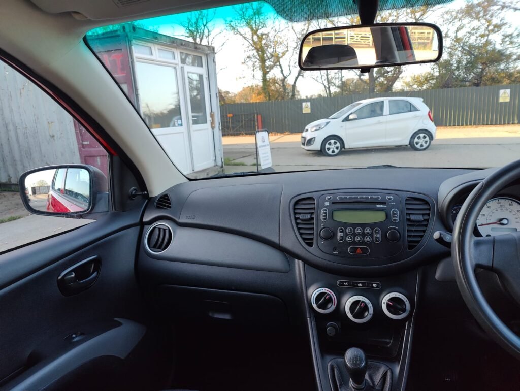 2011 HYUNDAI I10 1.2 Classic 5dr