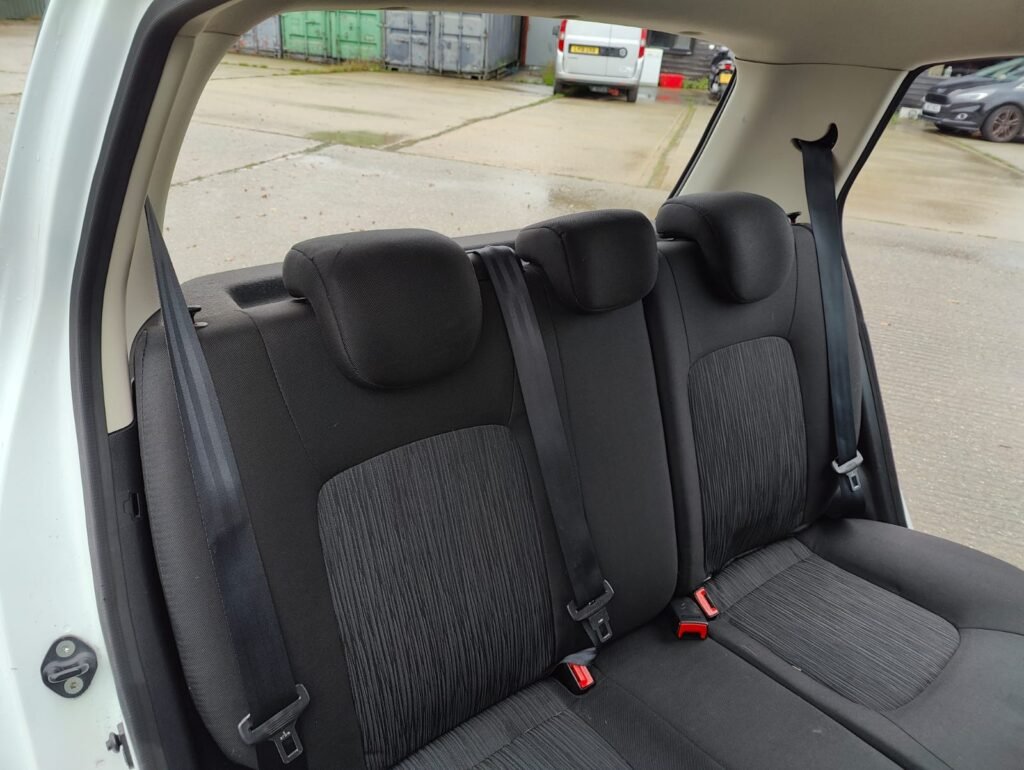 2012 HYUNDAI I10 1.2 Active 5dr