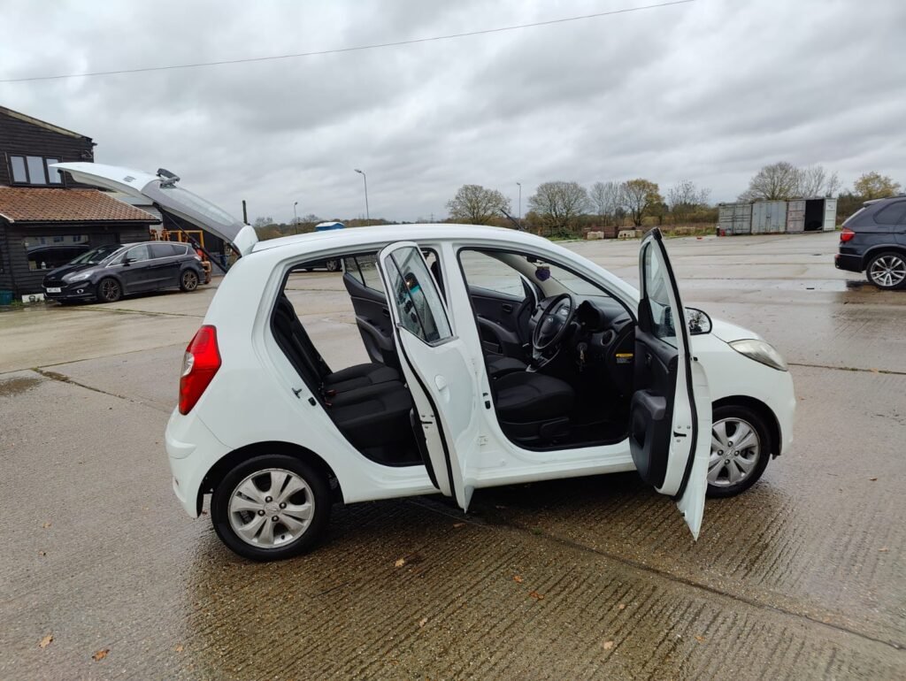 2012 HYUNDAI I10 1.2 Active 5dr