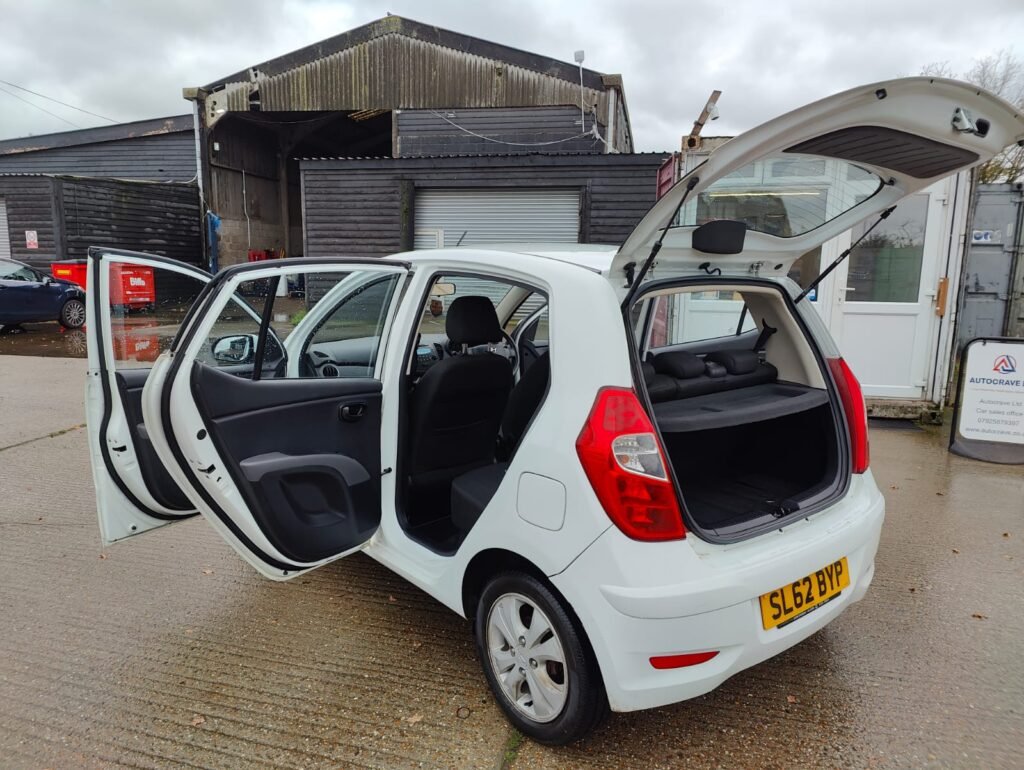 2012 HYUNDAI I10 1.2 Active 5dr