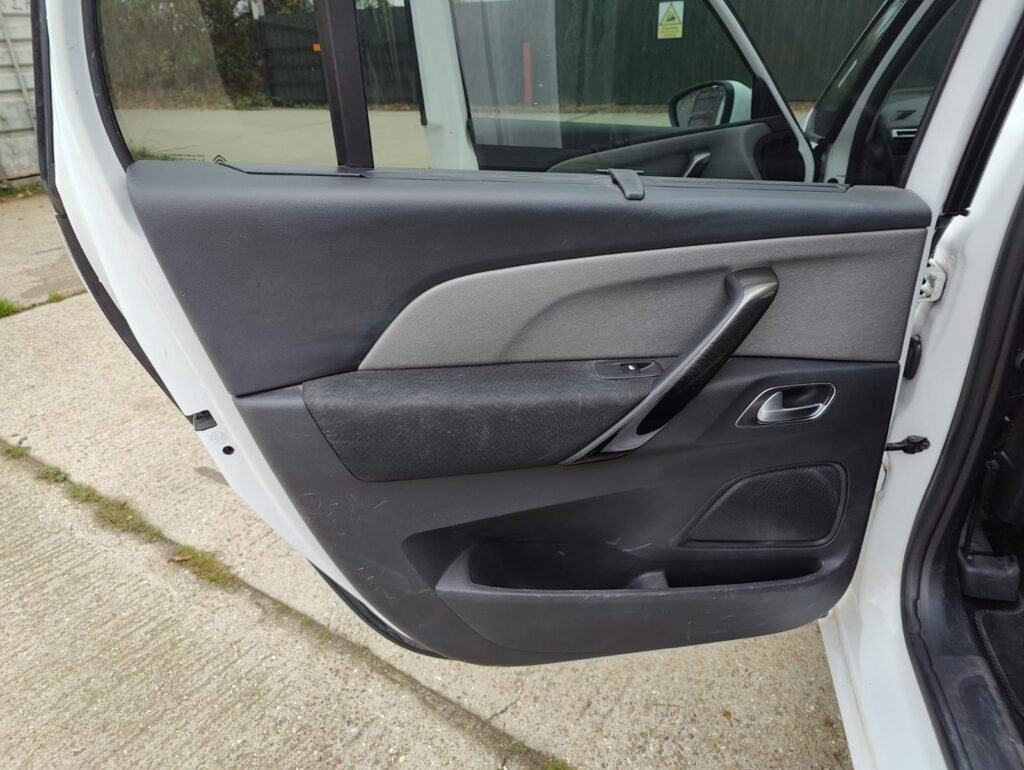 2017 CITROEN GRAND C4 PICASSO 1.6 BlueHDi Flair 5dr