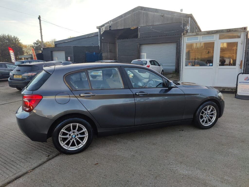 2013 BMW 1 SERIES 116i SE 5dr