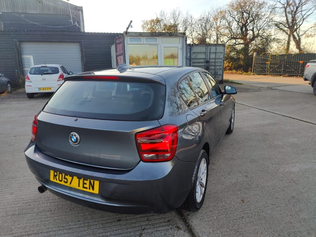 2013 BMW 1 SERIES 116i SE 5dr