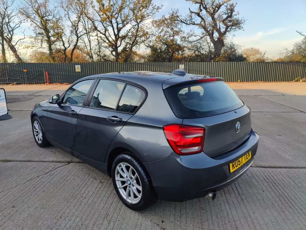 2013 BMW 1 SERIES 116i SE 5dr