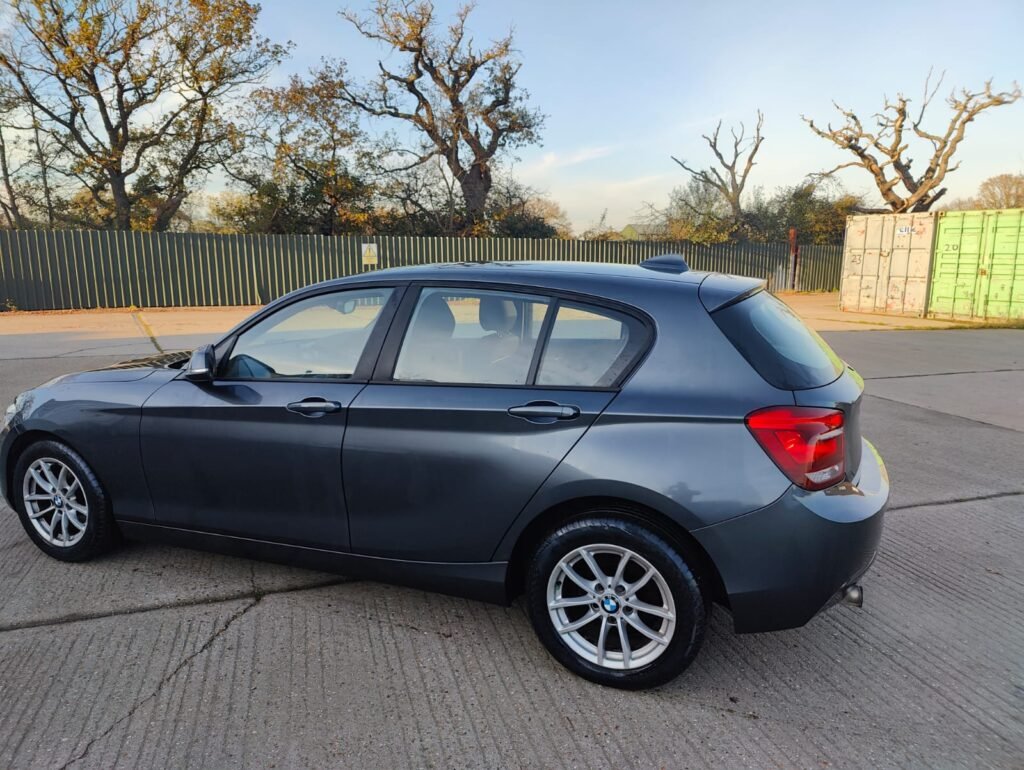 2013 BMW 1 SERIES 116i SE 5dr