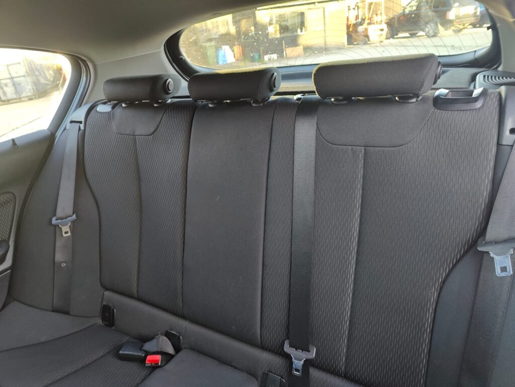 2013 BMW 1 SERIES 116i SE 5dr