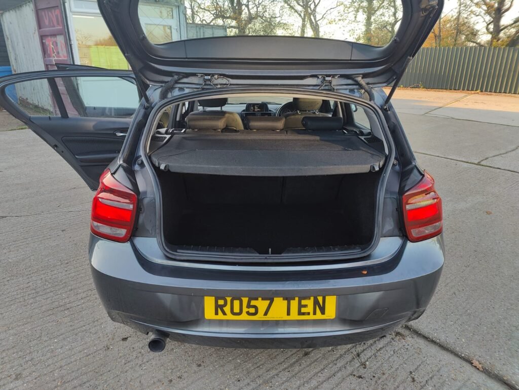 2013 BMW 1 SERIES 116i SE 5dr