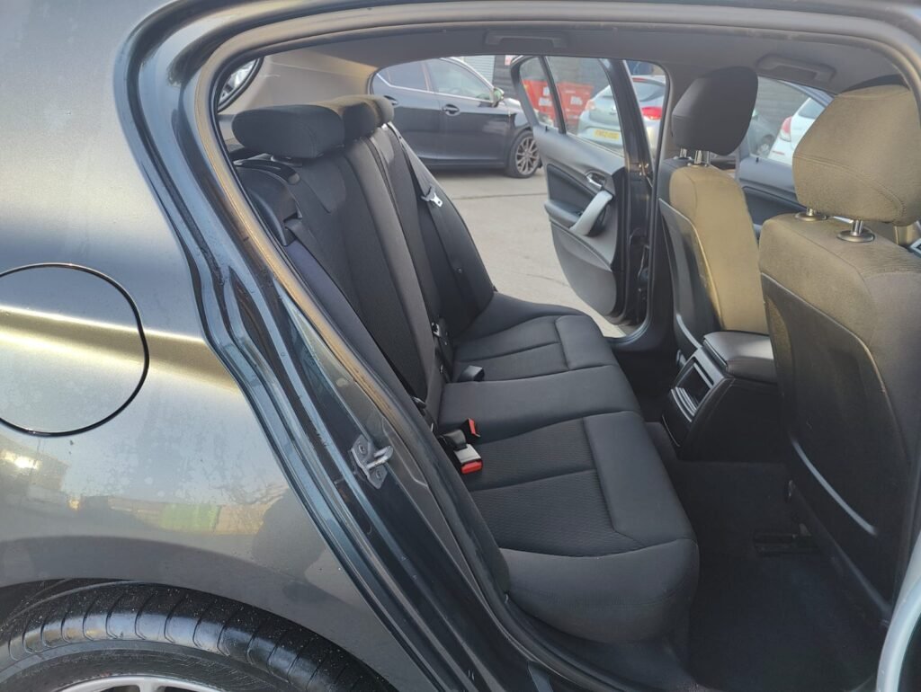 2013 BMW 1 SERIES 116i SE 5dr