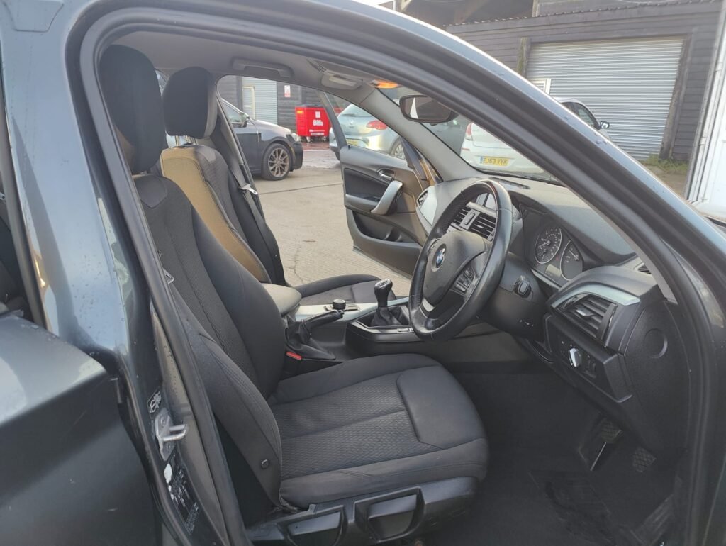 2013 BMW 1 SERIES 116i SE 5dr