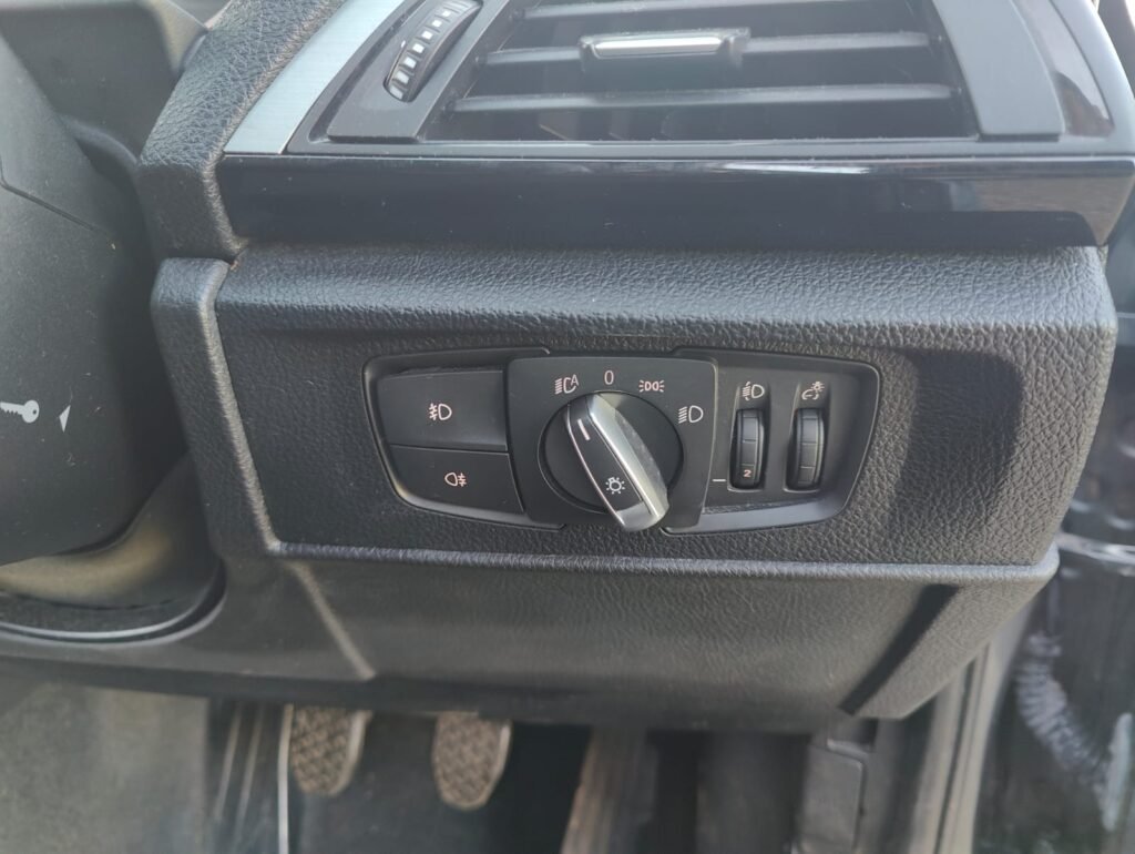 2013 BMW 1 SERIES 116i SE 5dr