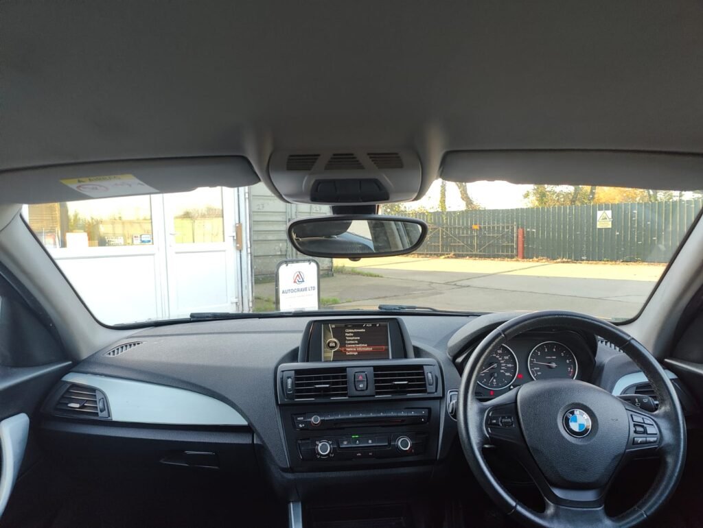 2013 BMW 1 SERIES 116i SE 5dr