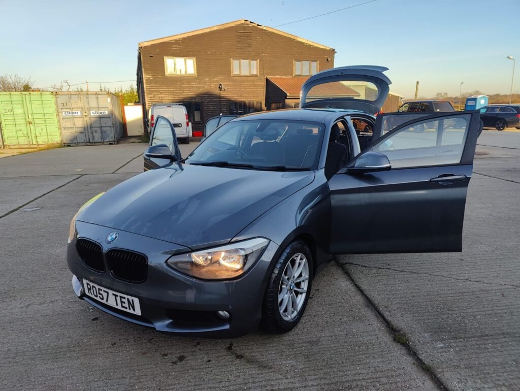2013 BMW 1 SERIES 116i SE 5dr