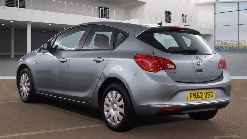 2012 VAUXHALL ASTRA 1.4i 16V Exclusiv 5dr