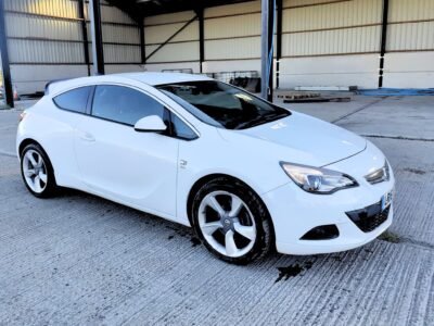 2016 VAUXHALL GTC 1.4T 16V 140 SRi 3dr
