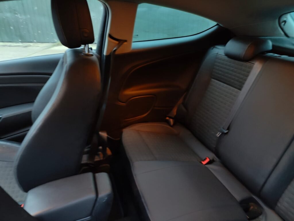 2016 VAUXHALL GTC 1.4T 16V 140 SRi 3dr