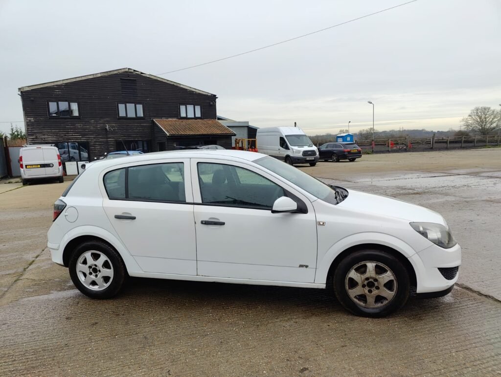 2009 VAUXHALL ASTRA 1.6i 16V Life [115] 5dr Easytronic