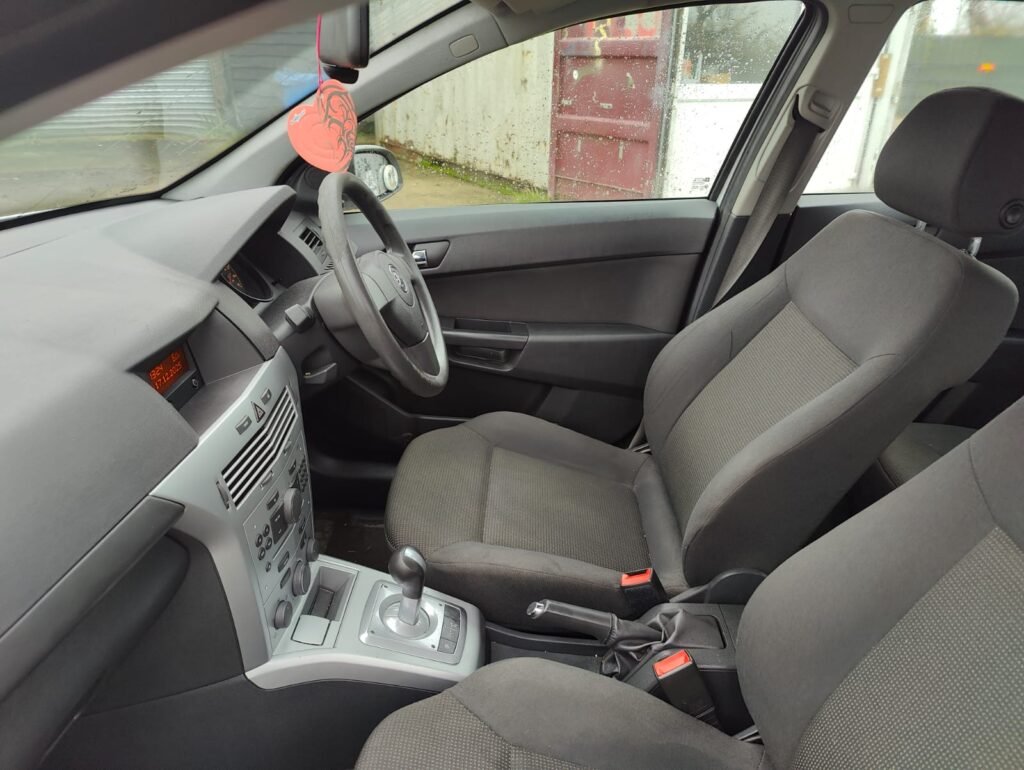 2009 VAUXHALL ASTRA 1.6i 16V Life [115] 5dr Easytronic