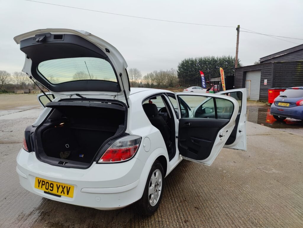 2009 VAUXHALL ASTRA 1.6i 16V Life [115] 5dr Easytronic
