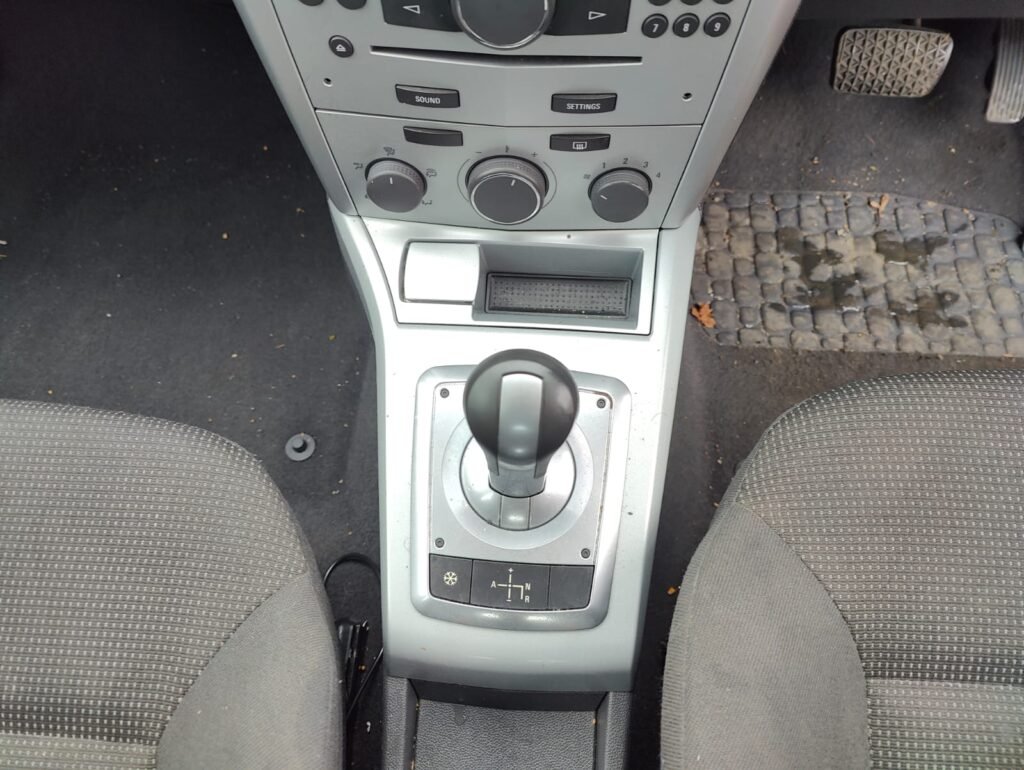 2009 VAUXHALL ASTRA 1.6i 16V Life [115] 5dr Easytronic