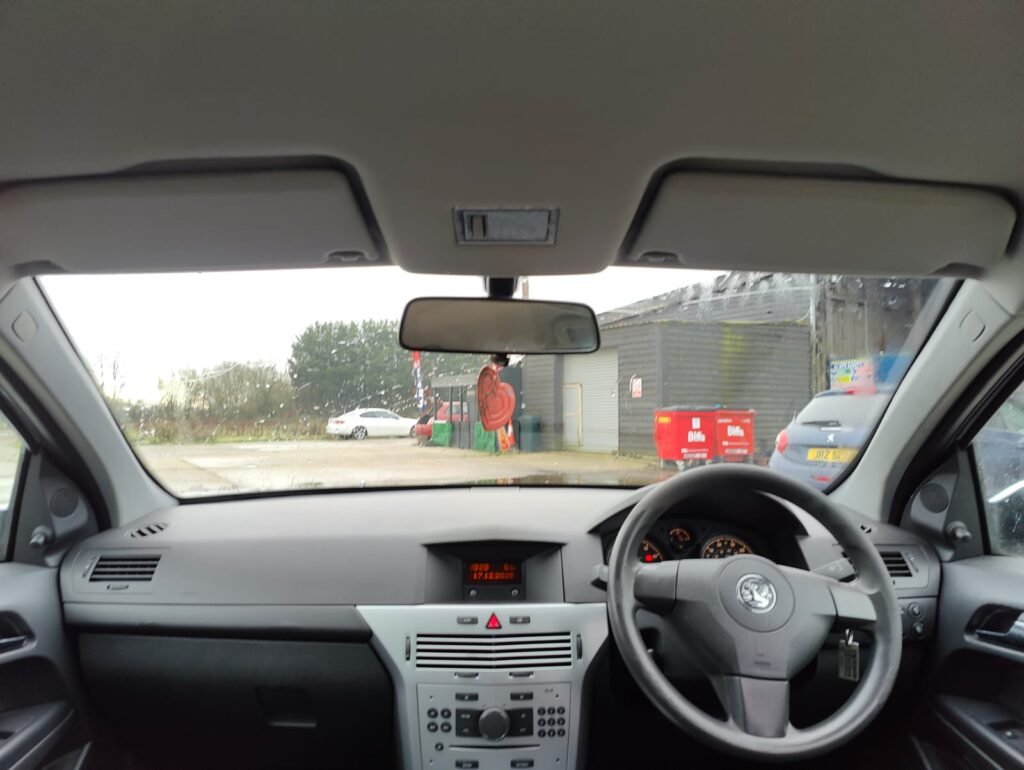 2009 VAUXHALL ASTRA 1.6i 16V Life [115] 5dr Easytronic