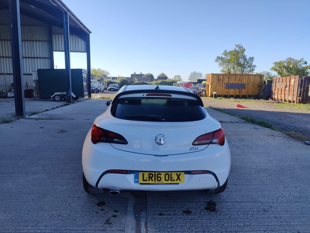 2016 VAUXHALL GTC 1.4T 16V 140 SRi 3dr