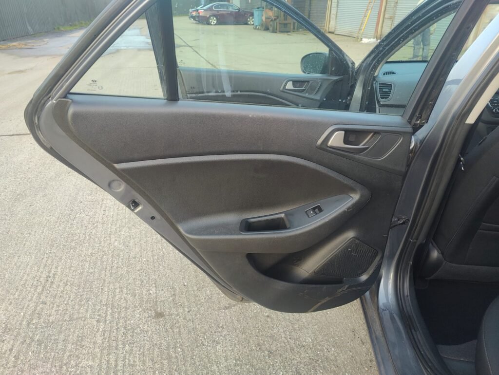 2017 HYUNDAI I20 1.2 SE 5dr