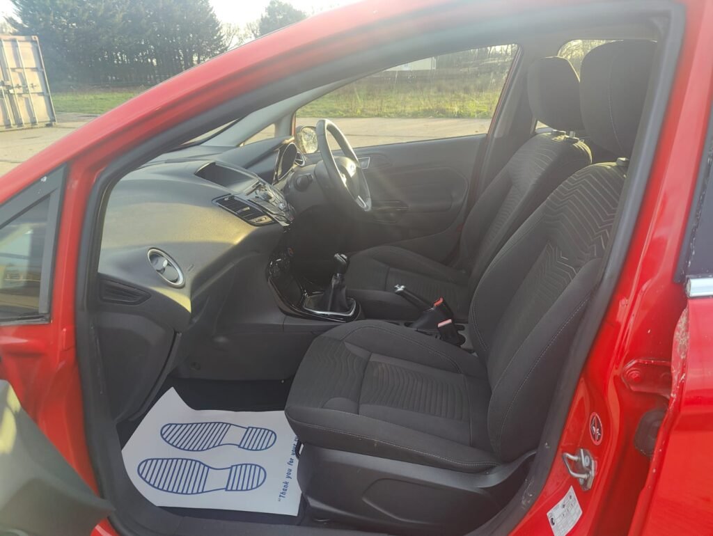 2015 FORD FIESTA 1.25 82 Zetec 5dr