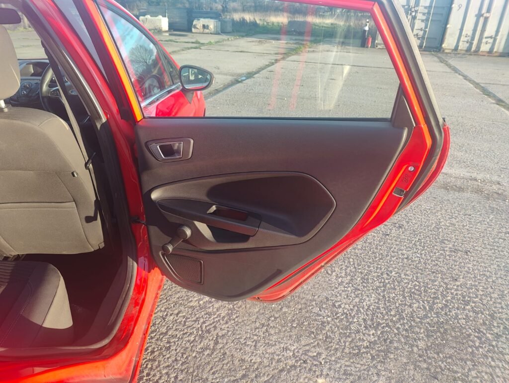 2015 FORD FIESTA 1.25 82 Zetec 5dr