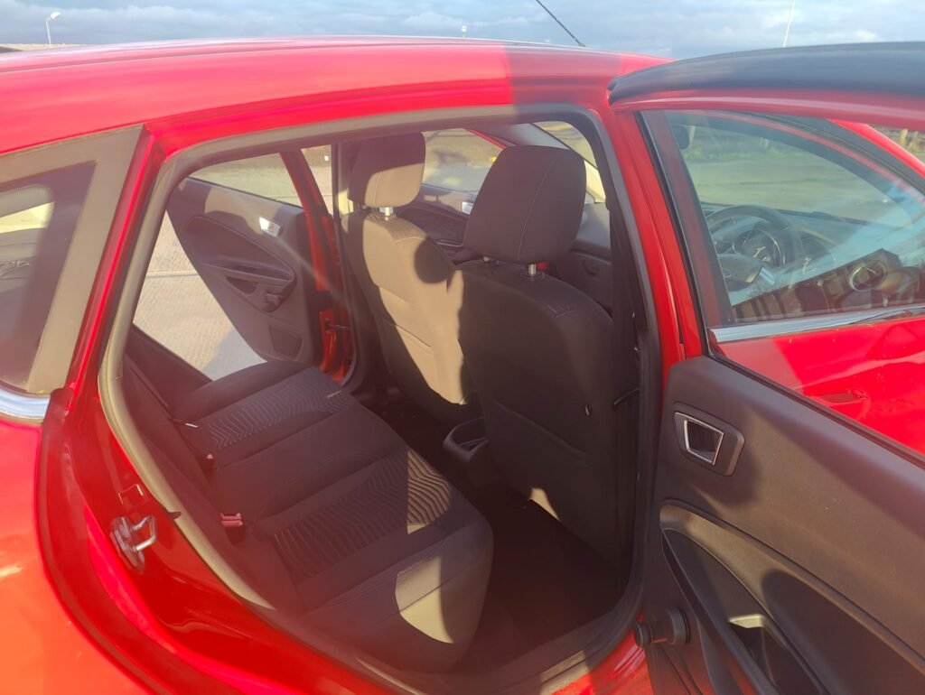 2015 FORD FIESTA 1.25 82 Zetec 5dr