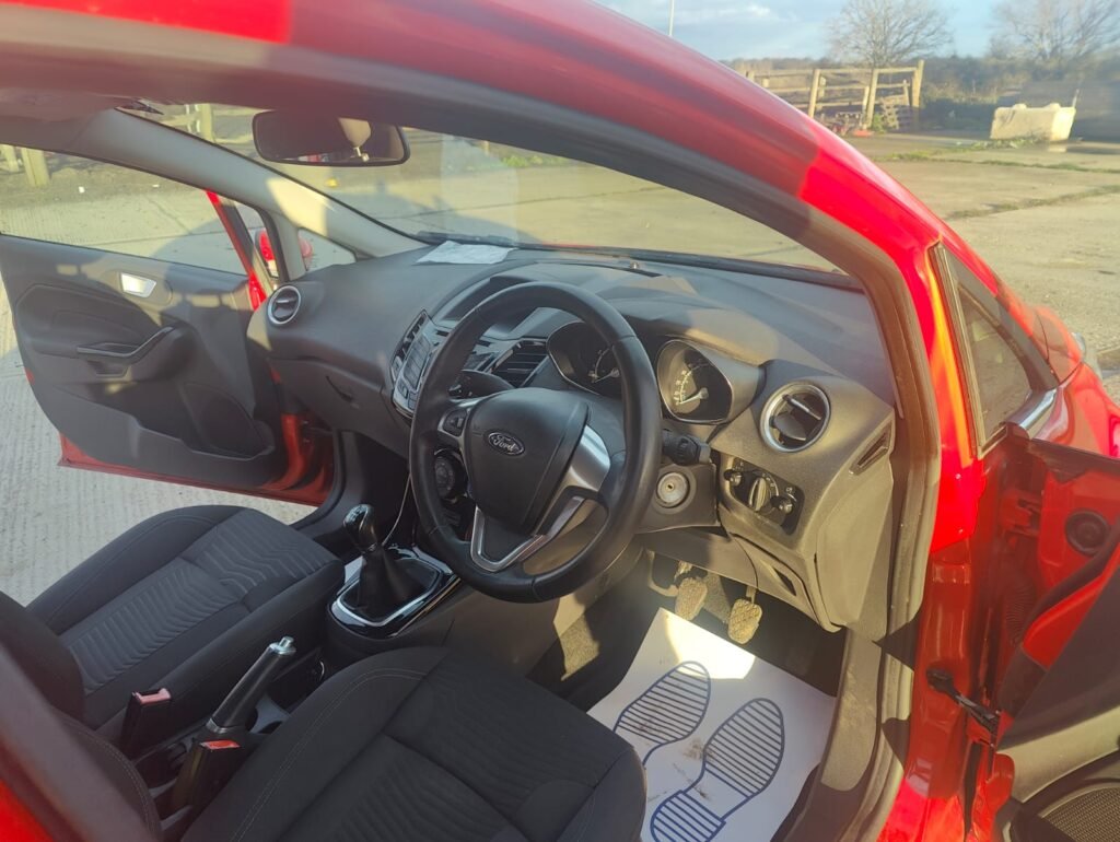 2015 FORD FIESTA 1.25 82 Zetec 5dr