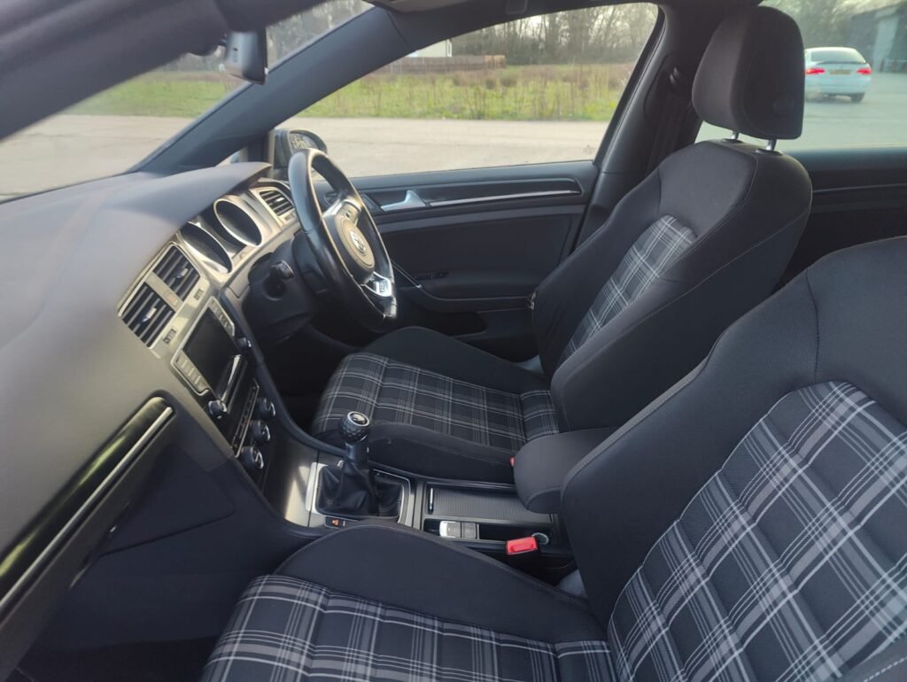 2014 VOLKSWAGEN GOLF 2.0 TDI GTD 5dr