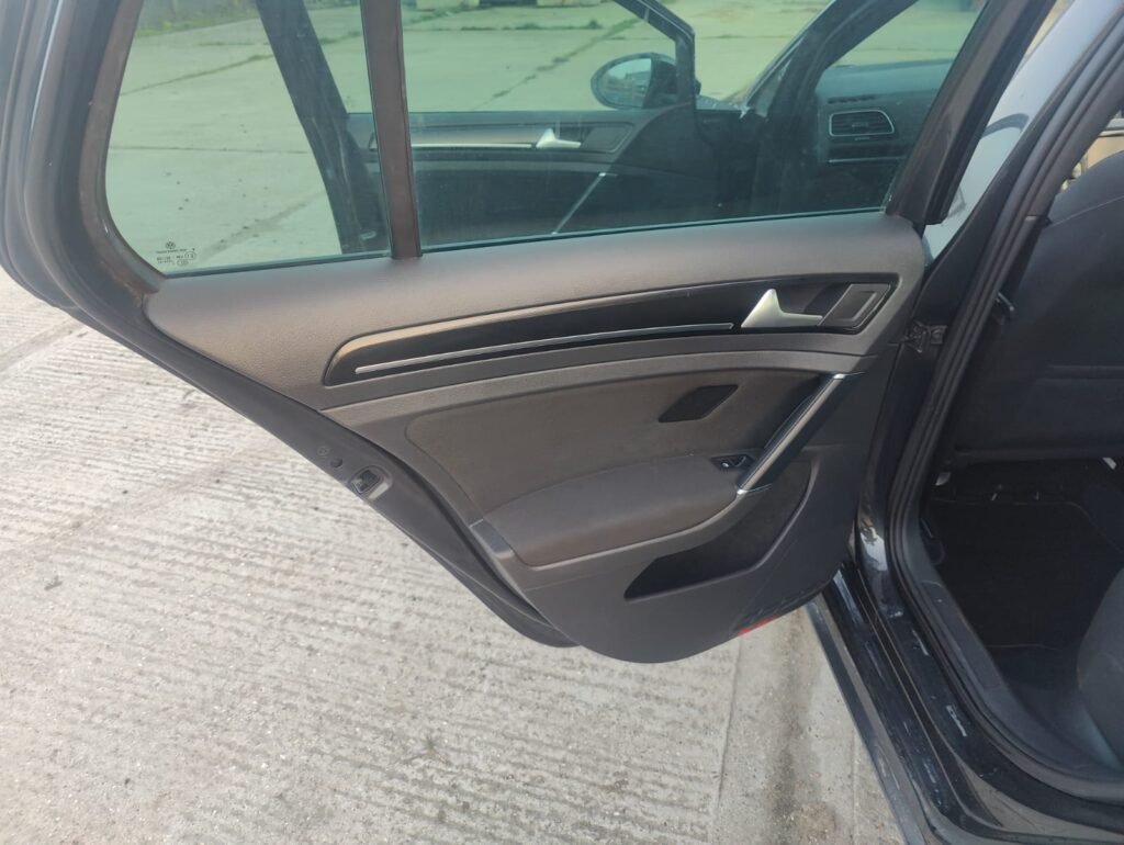 2014 VOLKSWAGEN GOLF 2.0 TDI GTD 5dr