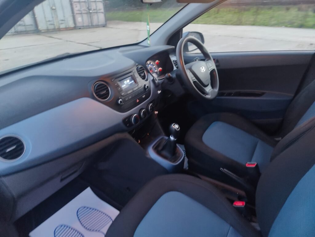 2016 HYUNDAI I10 1.2 SE 5dr