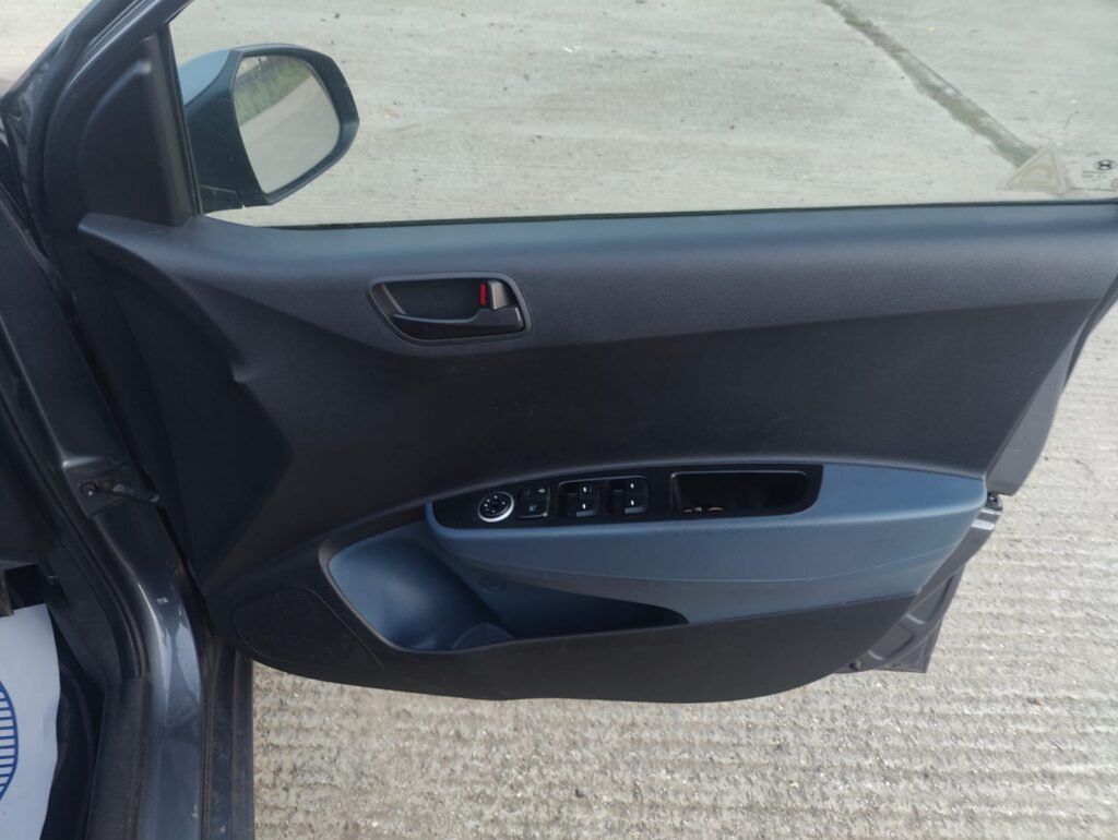 2016 HYUNDAI I10 1.2 SE 5dr