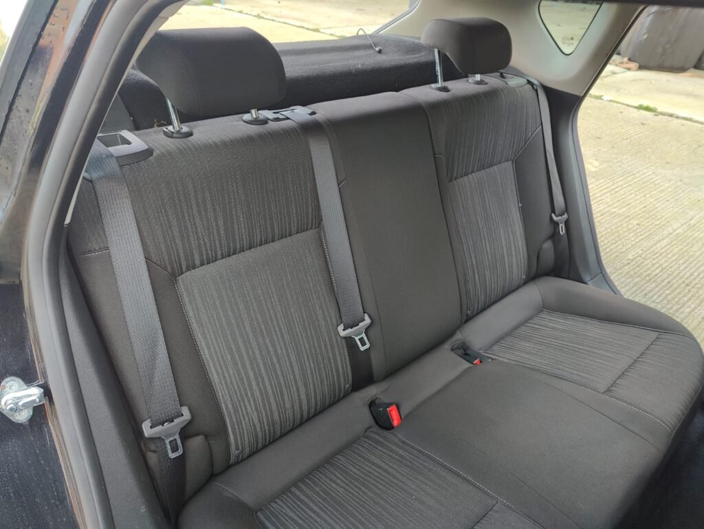 2011 VAUXHALL ASTRA 1.4i 16V Exclusiv 5dr