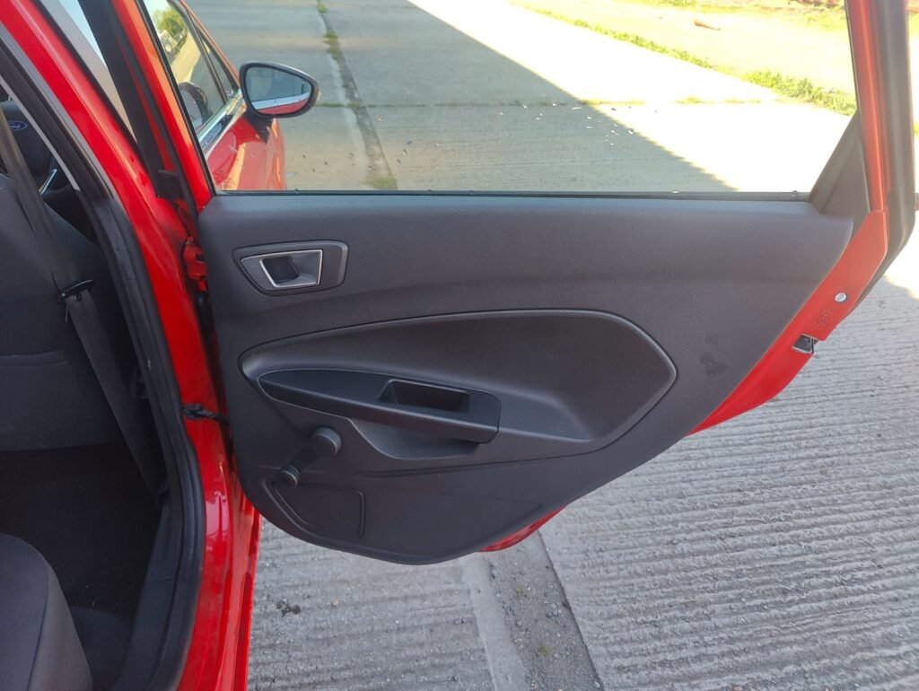 2014 FORD FIESTA 1.25 82 Zetec 5dr