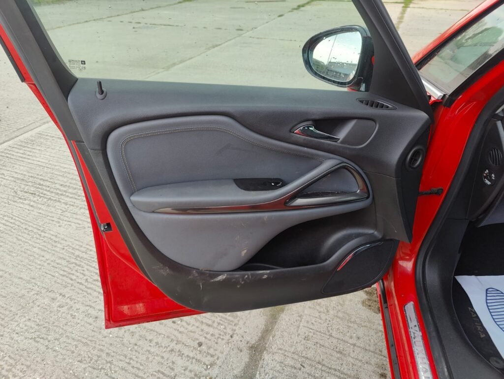 2013 Vauxhall Zafira Tourer SE Manual Petrol