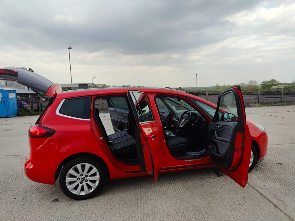 2013 Vauxhall Zafira Tourer SE Manual Petrol