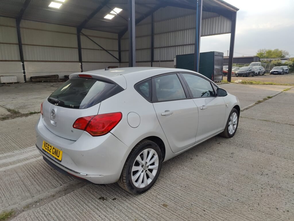 2012 Vauxhall Astra 1.6i 16V Active 5dr