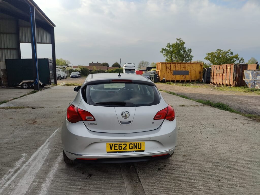 2012 Vauxhall Astra 1.6i 16V Active 5dr