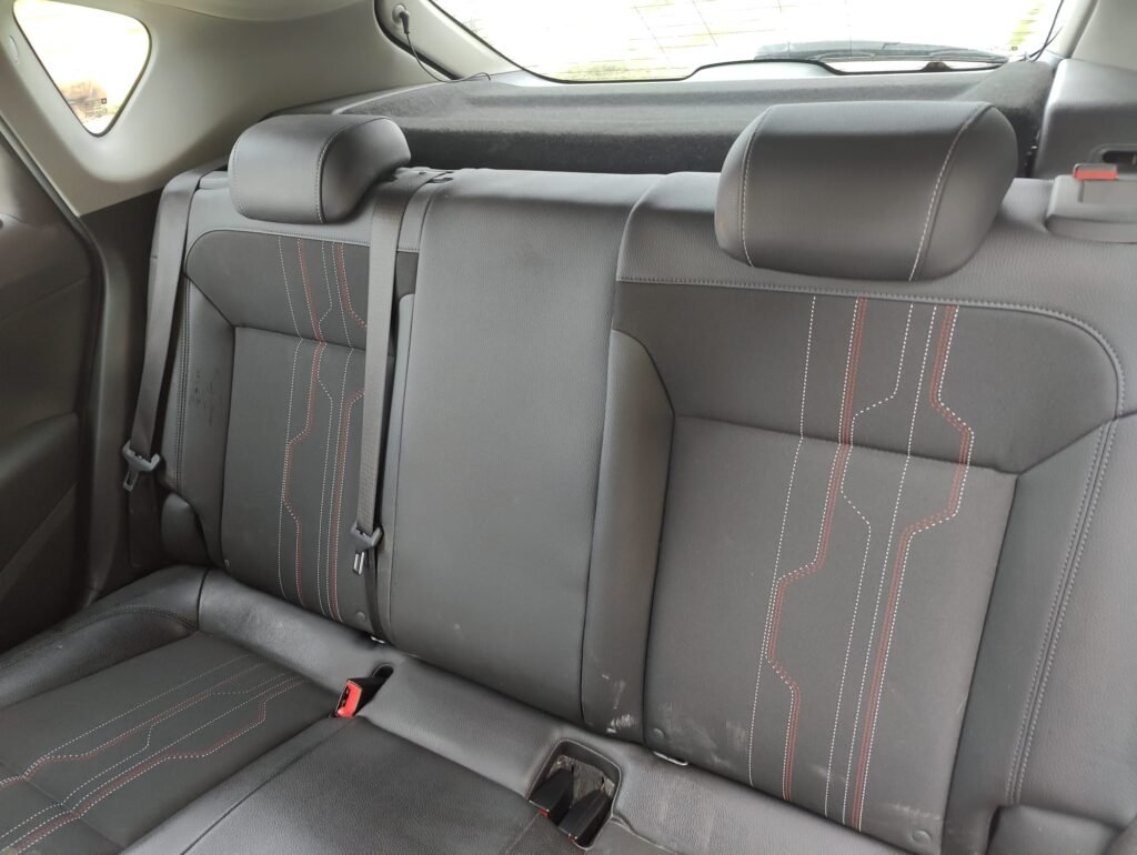 2012 Vauxhall Astra 1.6i 16V Active 5dr