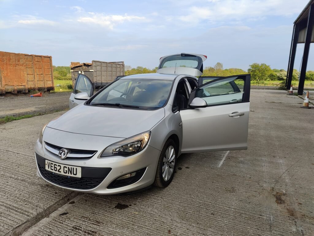 2012 Vauxhall Astra 1.6i 16V Active 5dr