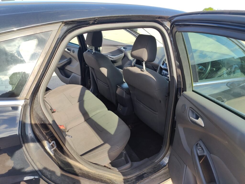 2012 Ford Focus 1.0T EcoBoost Titanium Hatchback 5dr
