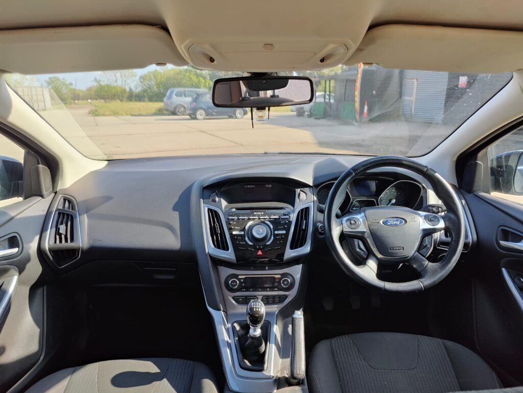 2012 Ford Focus 1.0T EcoBoost Titanium Hatchback 5dr