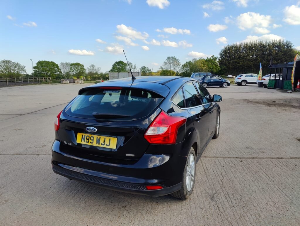 2012 Ford Focus 1.0T EcoBoost Titanium Hatchback 5dr